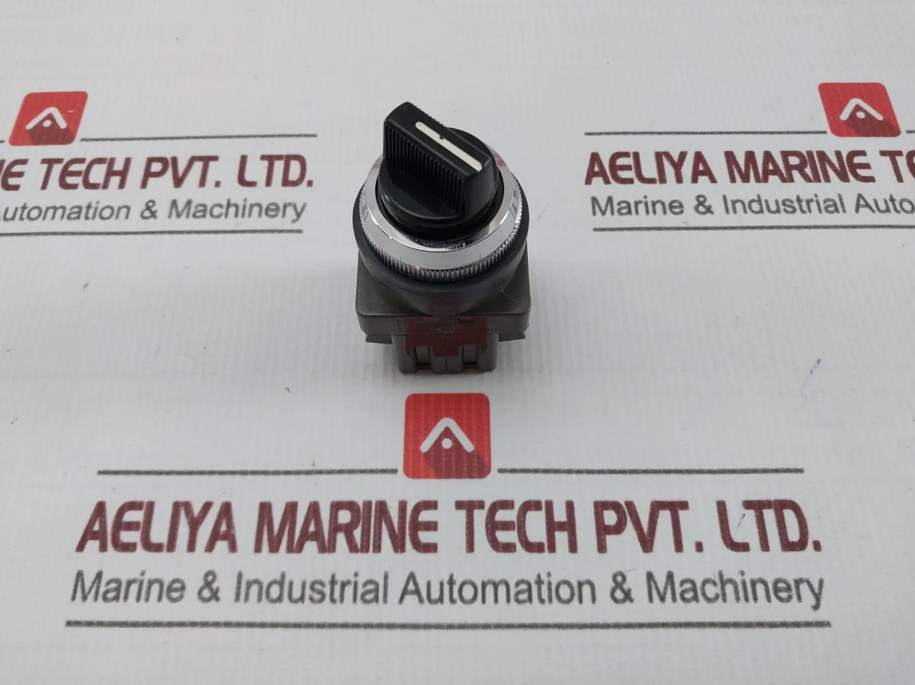 Idec Asn Selector Switch Ac125V/5A Ac300V/3A