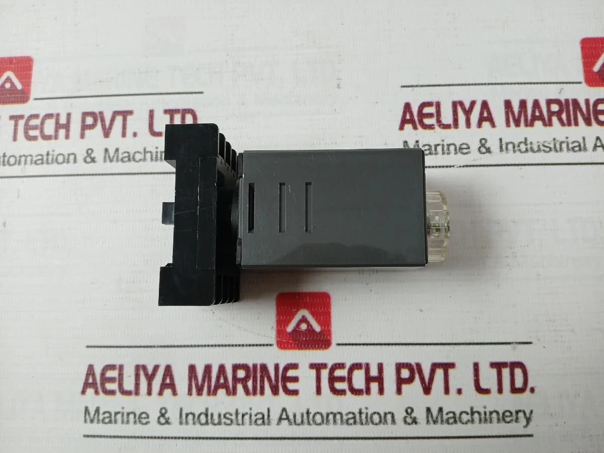 Idec Gt3P-4Ad24 Electronic Timer Range:0.1S - Image 6