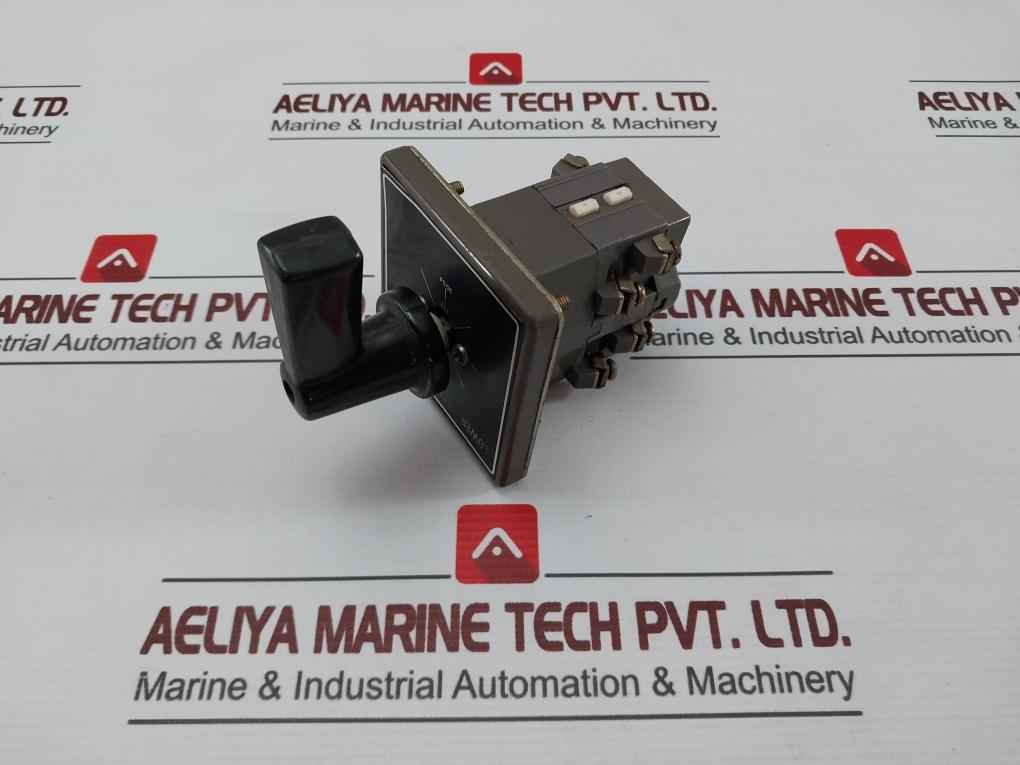Idec Izumi Cs-10 Rotary Cam Switch 600V 10A - Image 8