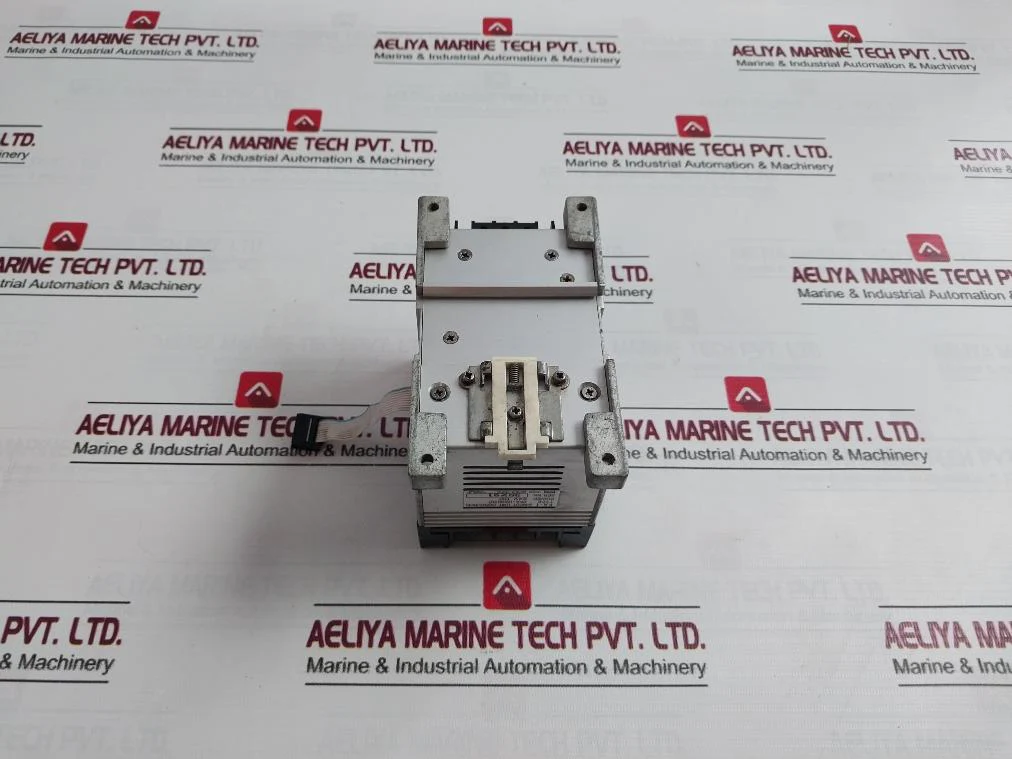 Idec Izumi Pfa-1N081Dc Programmable Controller Plc 8-input Unit 24Vdc - Image 5