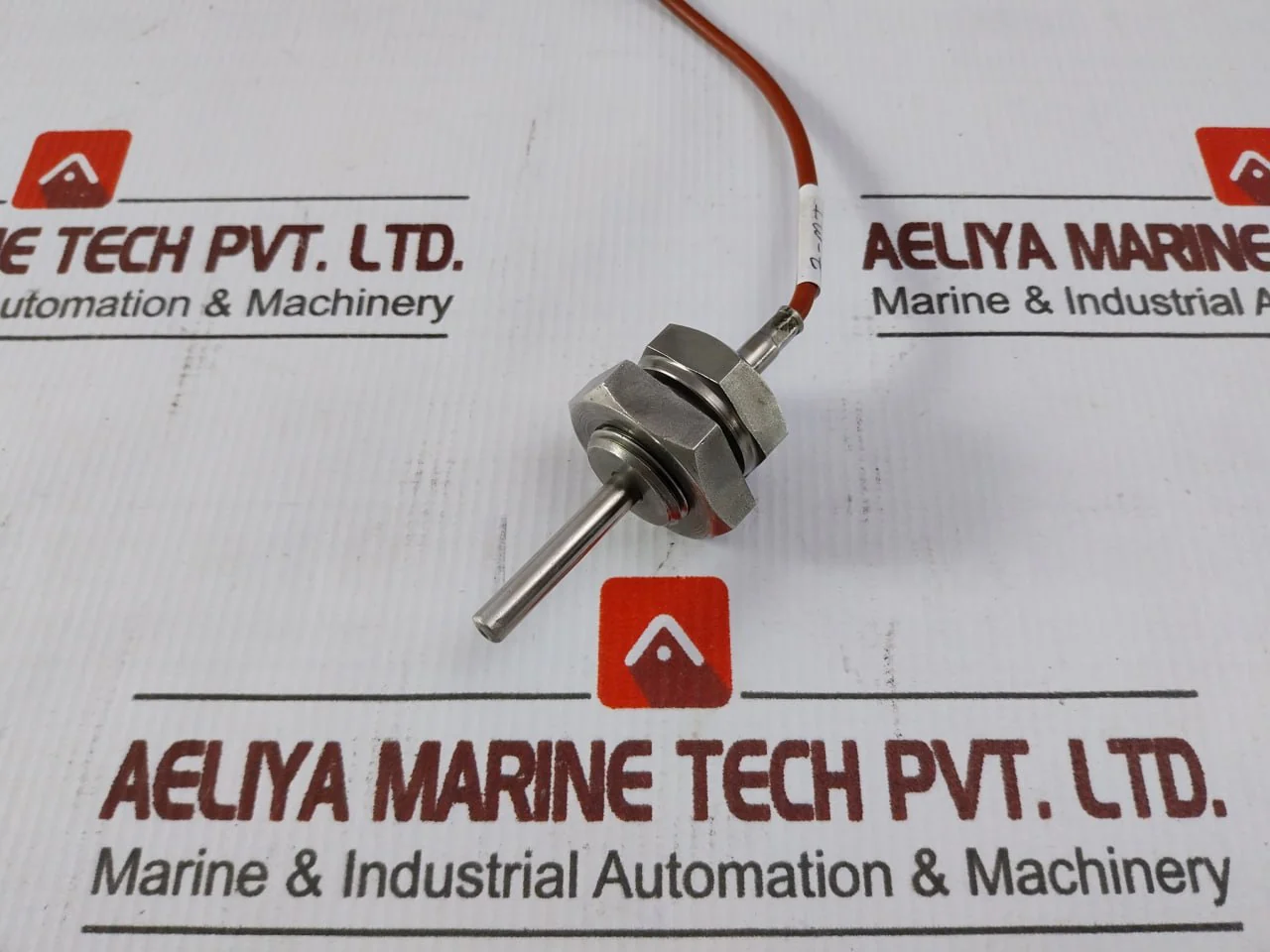 Ifm Efector Flow Monitor Sensor With Cable 7 Meter 300 Bar - Image 8