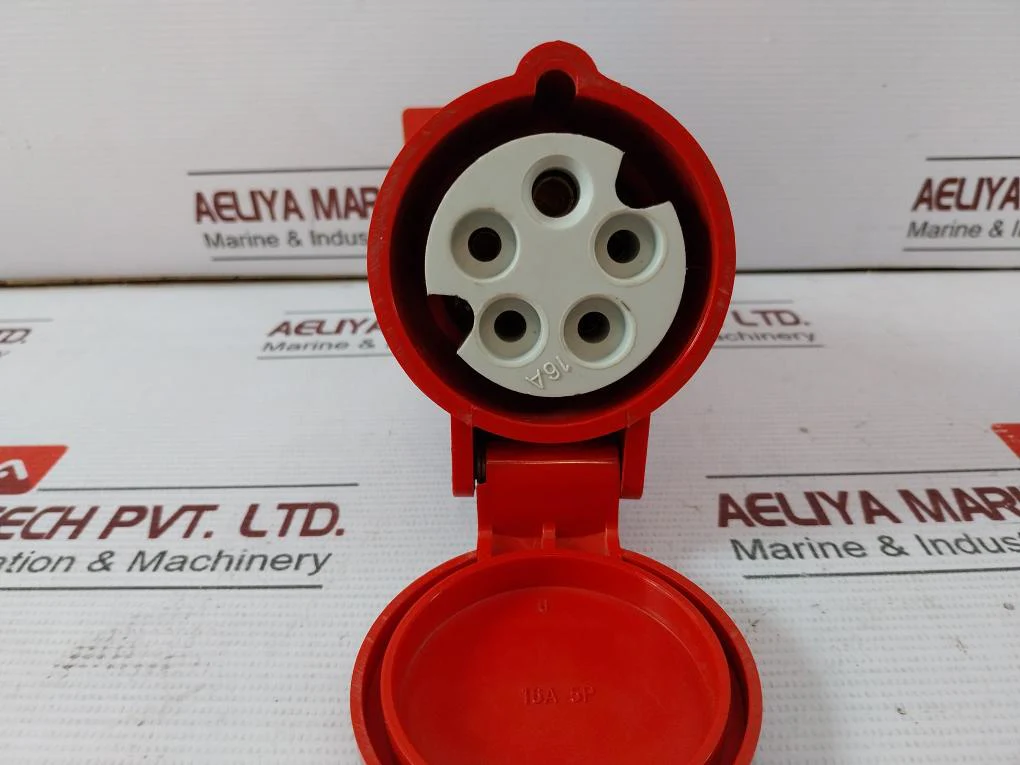 Ilme 1665 Pv Cee Plug Connector 16A-6H/380V - Image 8