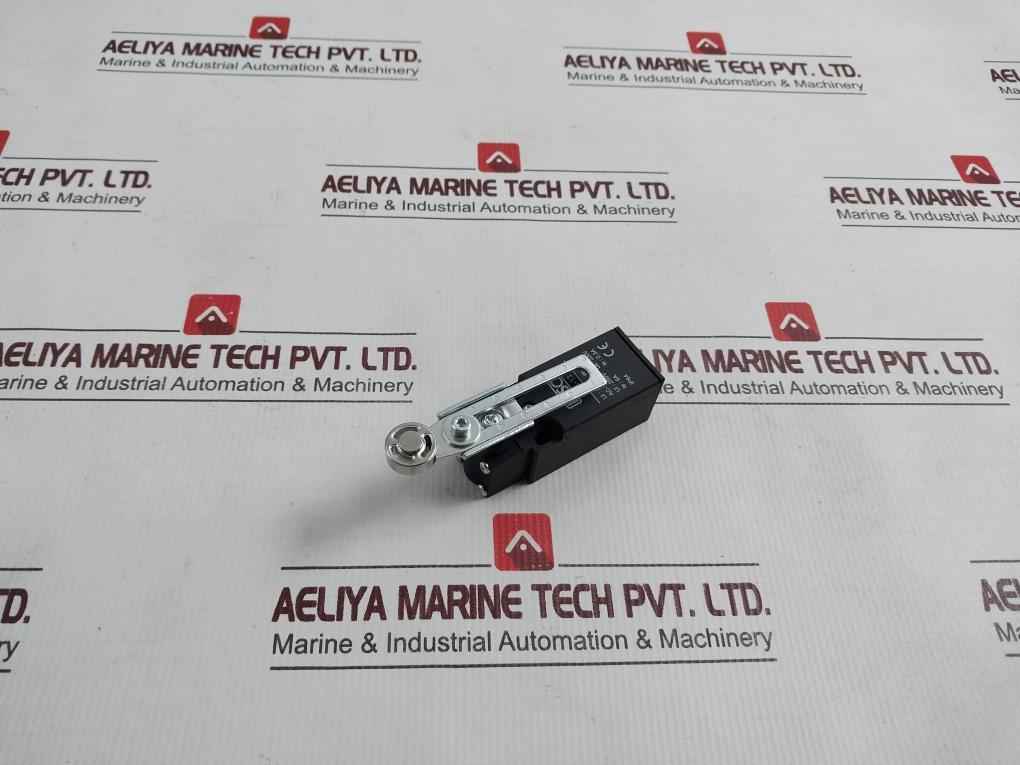 Isiso Tls-131 Limit Switch Ip64 380v 10a - Image 2