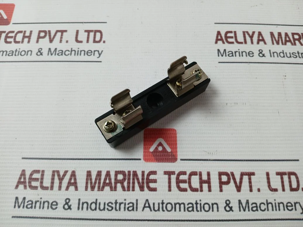 Kitazawa Bnc 1 Hrc Fuse Holder 500V 30A - Image 4
