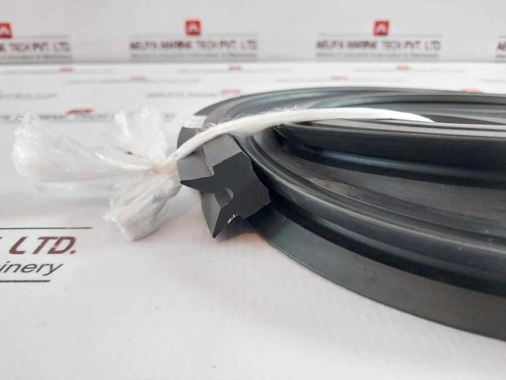 Kobelco Oil Cut Ring For Intermediate Shaft &amp; Bearing 0Td-000-001 2 Meter - Image 6
