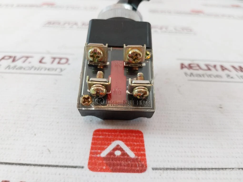Koino Kh-309 Selector Switch Ac250V 6A 380V 6A - Image 8