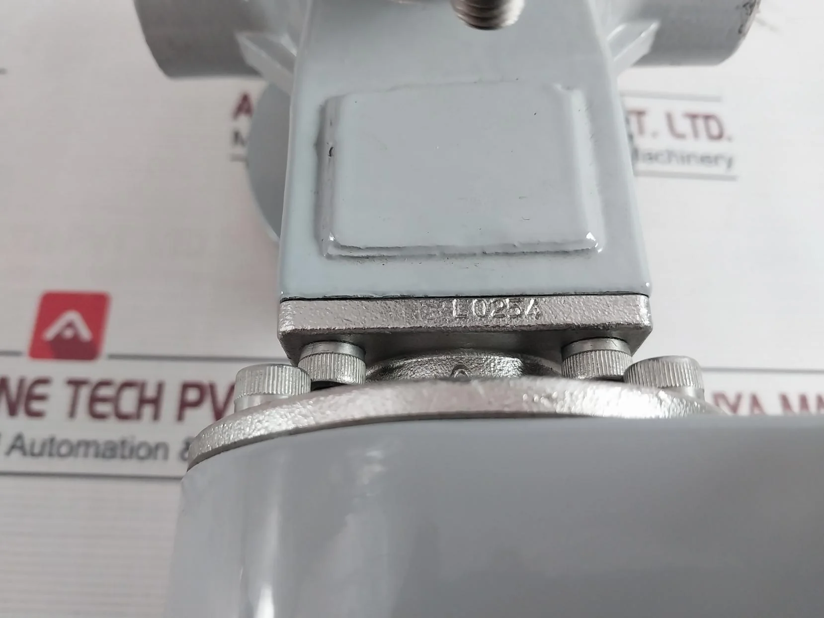 Krohne Optiflux 2100C Basic I/O Electromagnetic Flowmeter 78Ohm Ip67 100-230Vac - Image 10