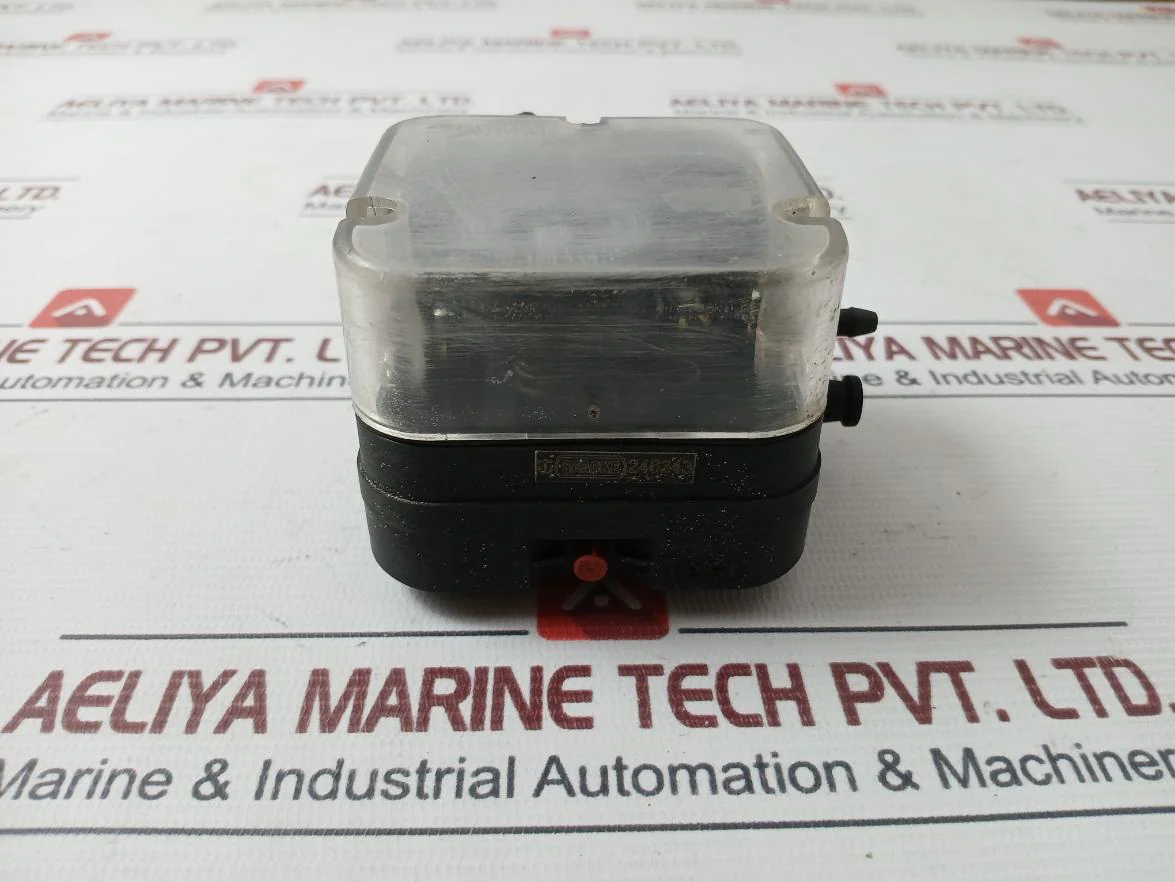 Krom Schroder Dl150A-31 Pressure Switch For Air 300Mbar 100Pa - Image 8