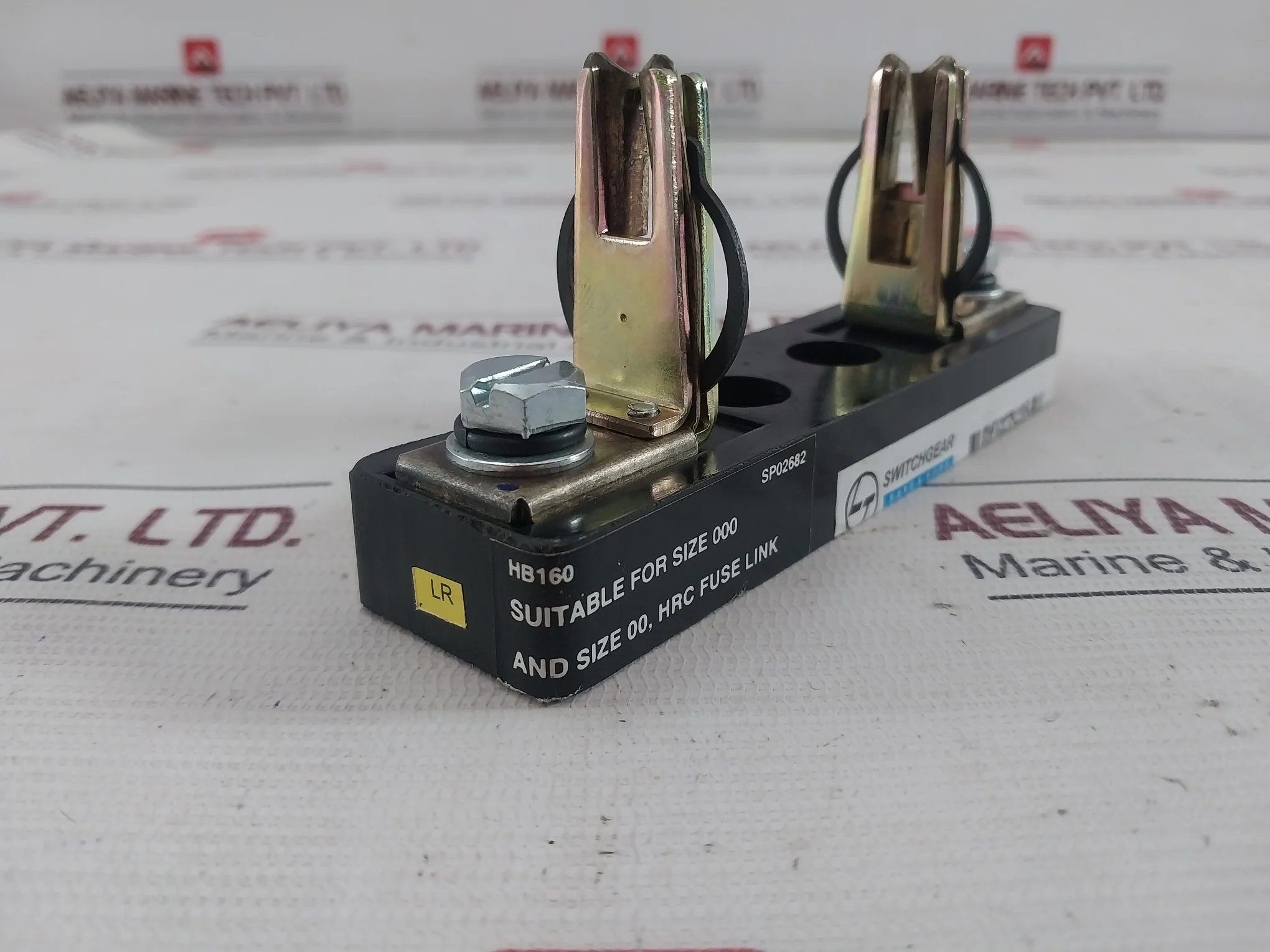 Larsen & Toubro Sk90405 Oooo Fuse Base Hb 160 A Din - Image 6