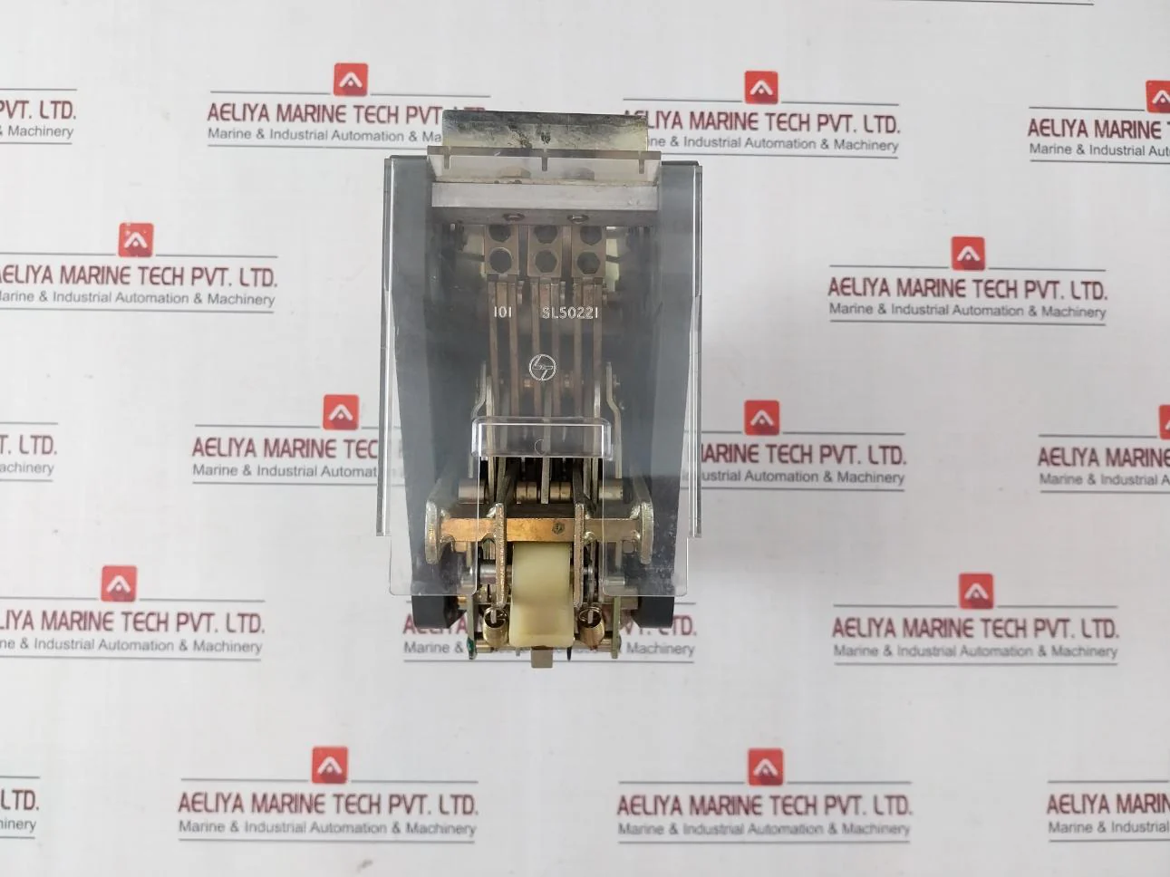 Larsen & Toubro Sl50060 Air Circuit Breaker 1600 Amp 4 Pole 3Wb1473 (Part Only) - Image 6