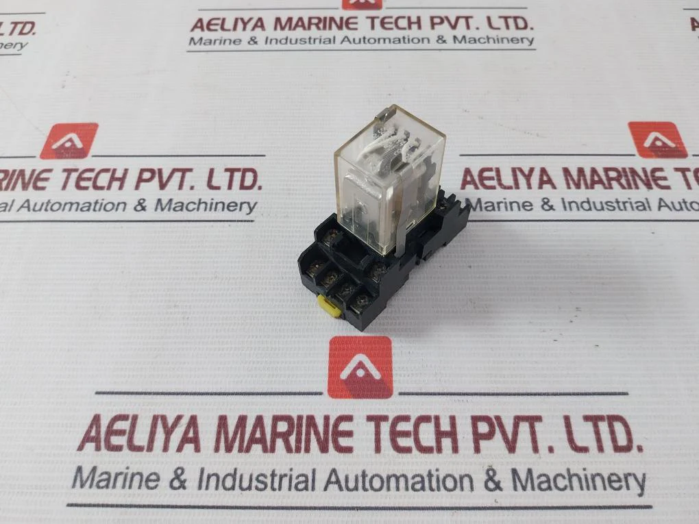Lg Szr-my4-1 Auxiliary Relay With Base Ac 200V 50Hz - Image 3