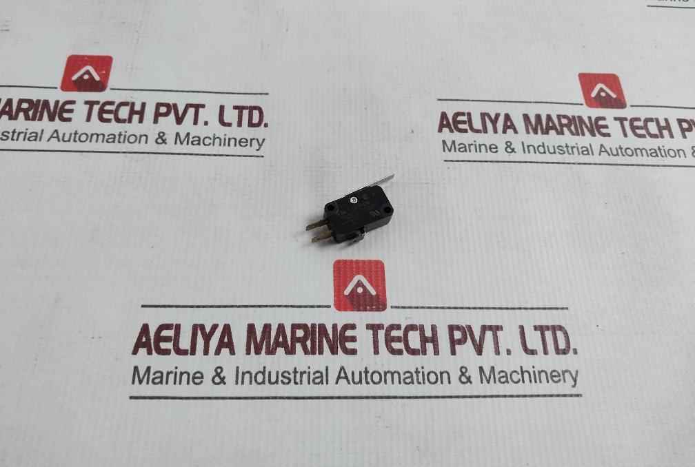 Lot Of 2X Honeywell V3L-1108-D8 Micro Switch 10A 1/3Hp 125 250Vac - Image 3