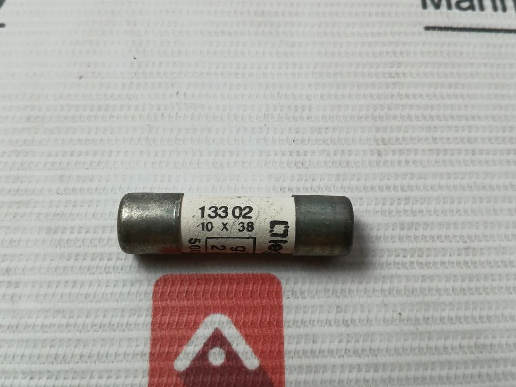 Lot Of 2X Legrand 133 02 Fuse 2A 500V Ie 100 Ka - Image 3