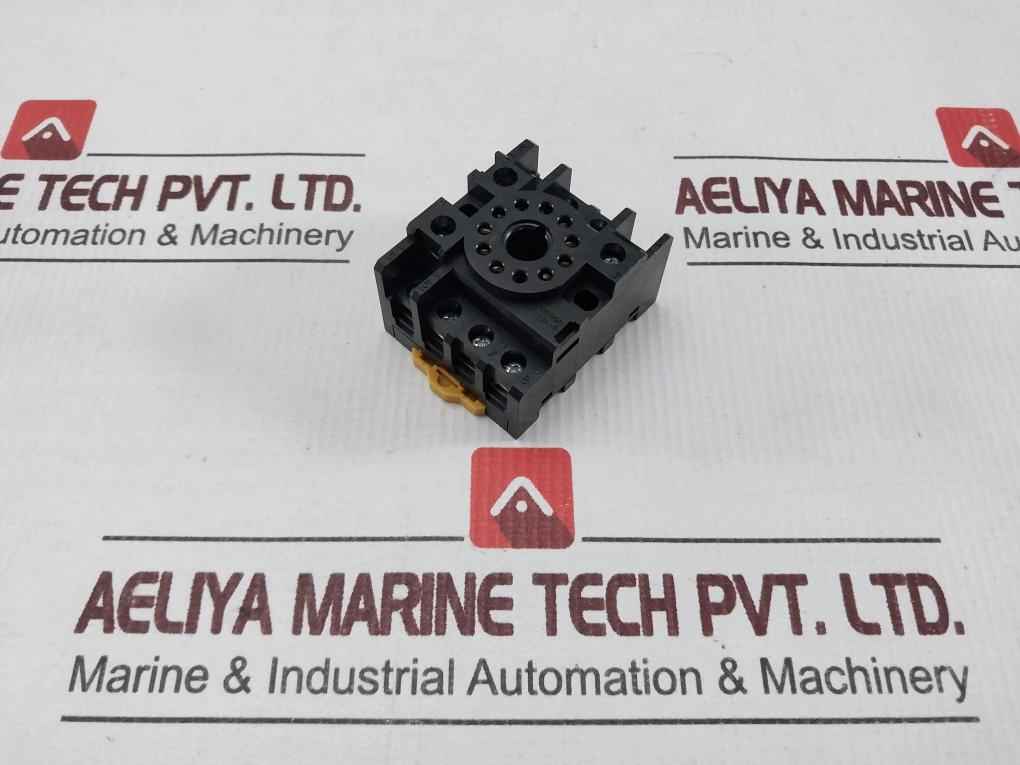 Lot Of 2X Omron Pf113A-E Socket Din Rail/Surface Mounting 10A 250V - Image 3