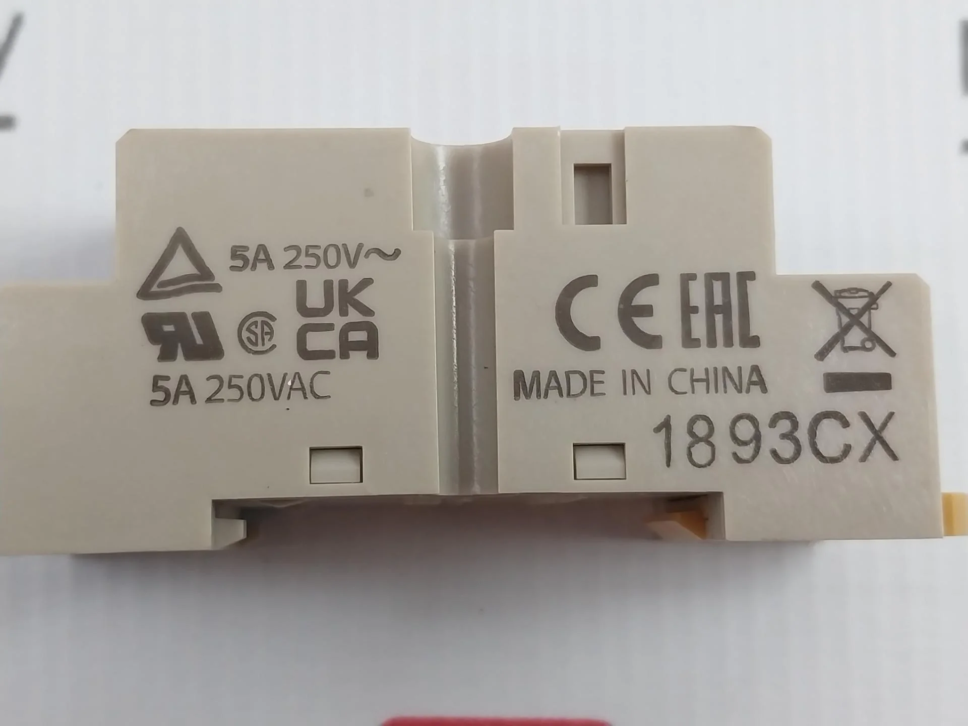 Lot Of 3X Omron Pyf14A-n Relay Socket Din Rail 5A 250Vac - Image 4