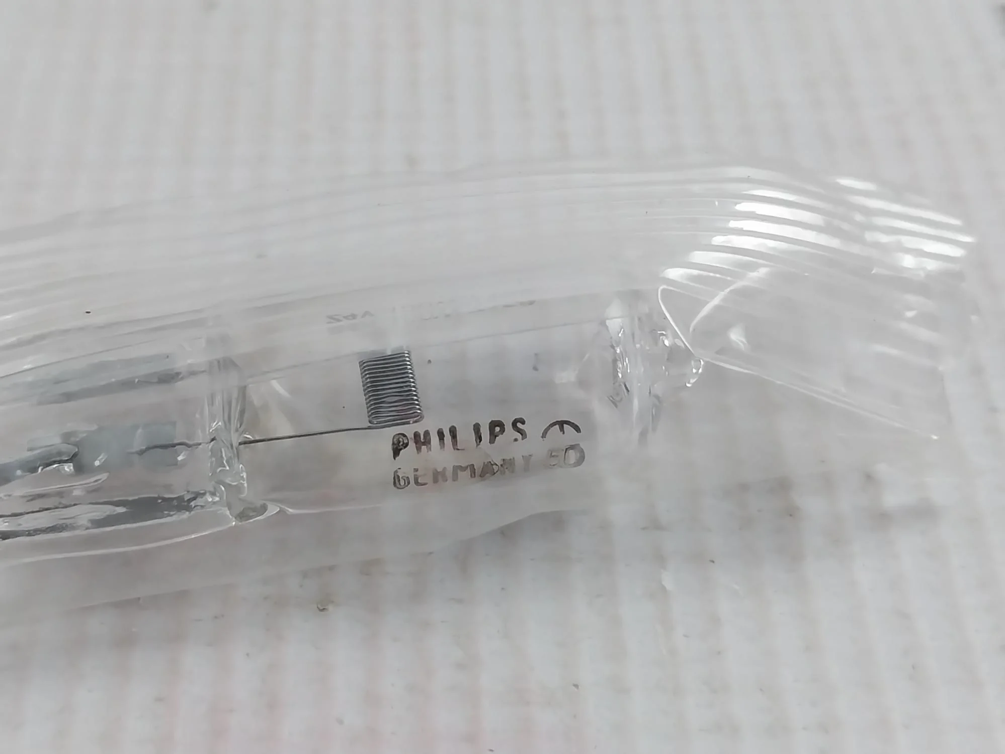 Lot Of 3X Philips 7158 Halogen Non-reflector 24V 150W G6.35 - Image 4