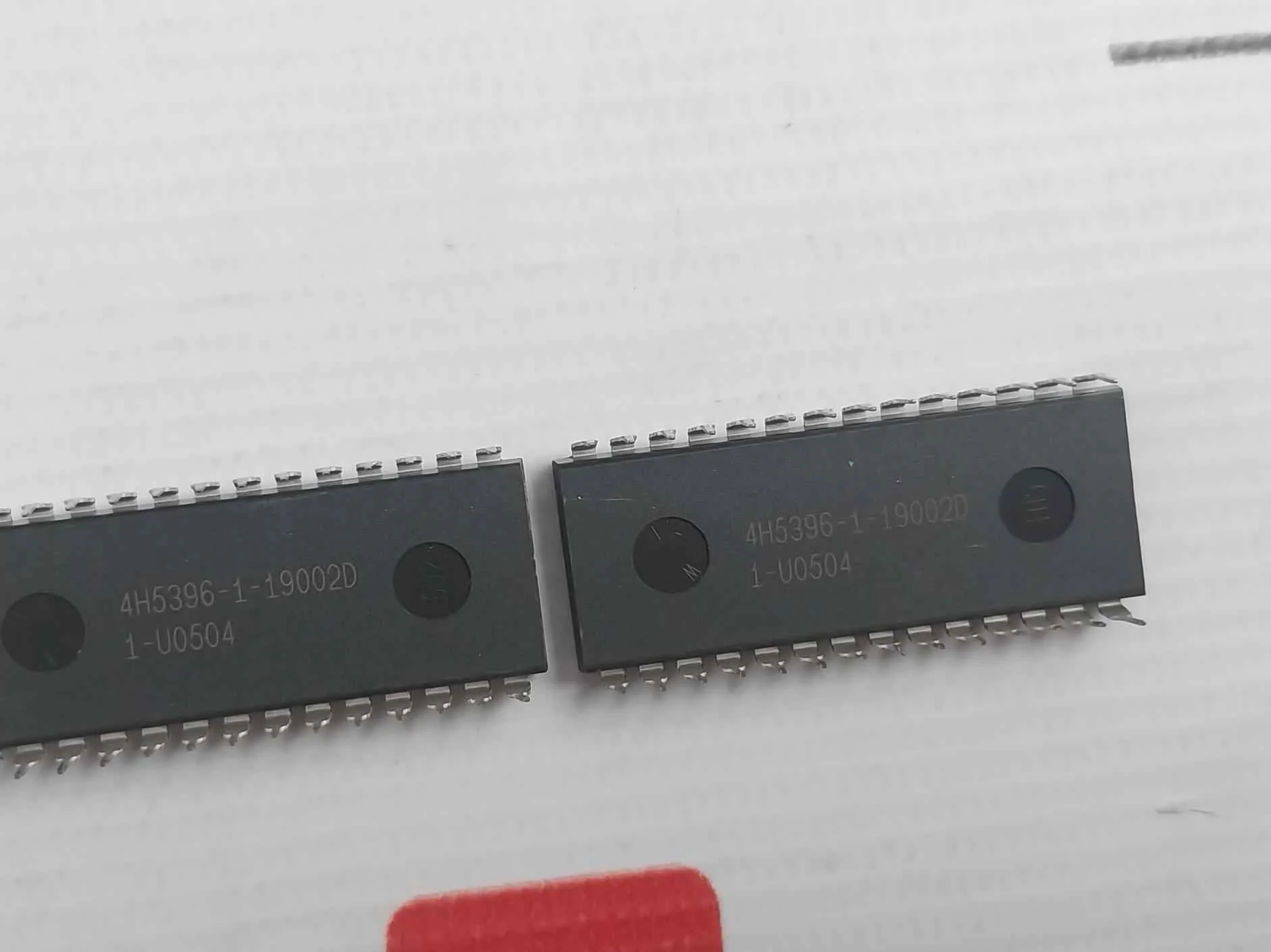 Lot Of 6X Atmel At28C64 Parallel Eeprom-Erasable Programmable Read-Only Memory - Image 7