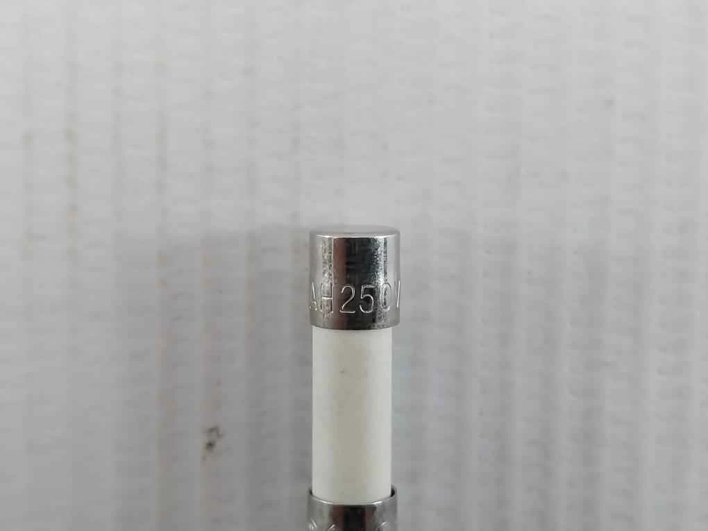 Lot Of 7X Littelfuse F1Ah250V P Ceramic Fuse - Image 7