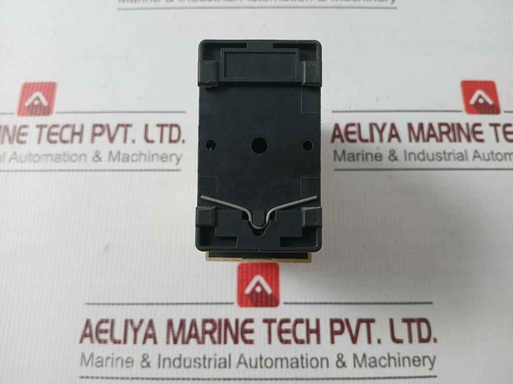 Lovato Time Relay-delay On Operate 0.12 To 12 Sec - Image 7