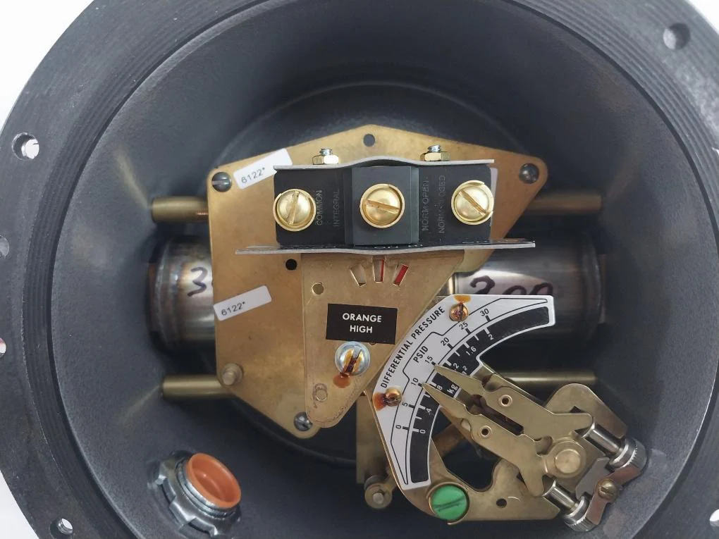 Mercoid Control Dpaw-7043-153-64E Series Dp-7000 Differential Pressure Switch - Image 8