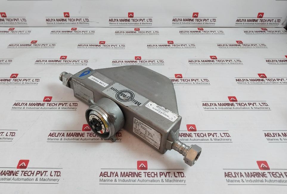 Micro Motion Cng050S290Ncazezzz Mass Flow Sensor 17.3V 160Ma (Not Working) - Image 5