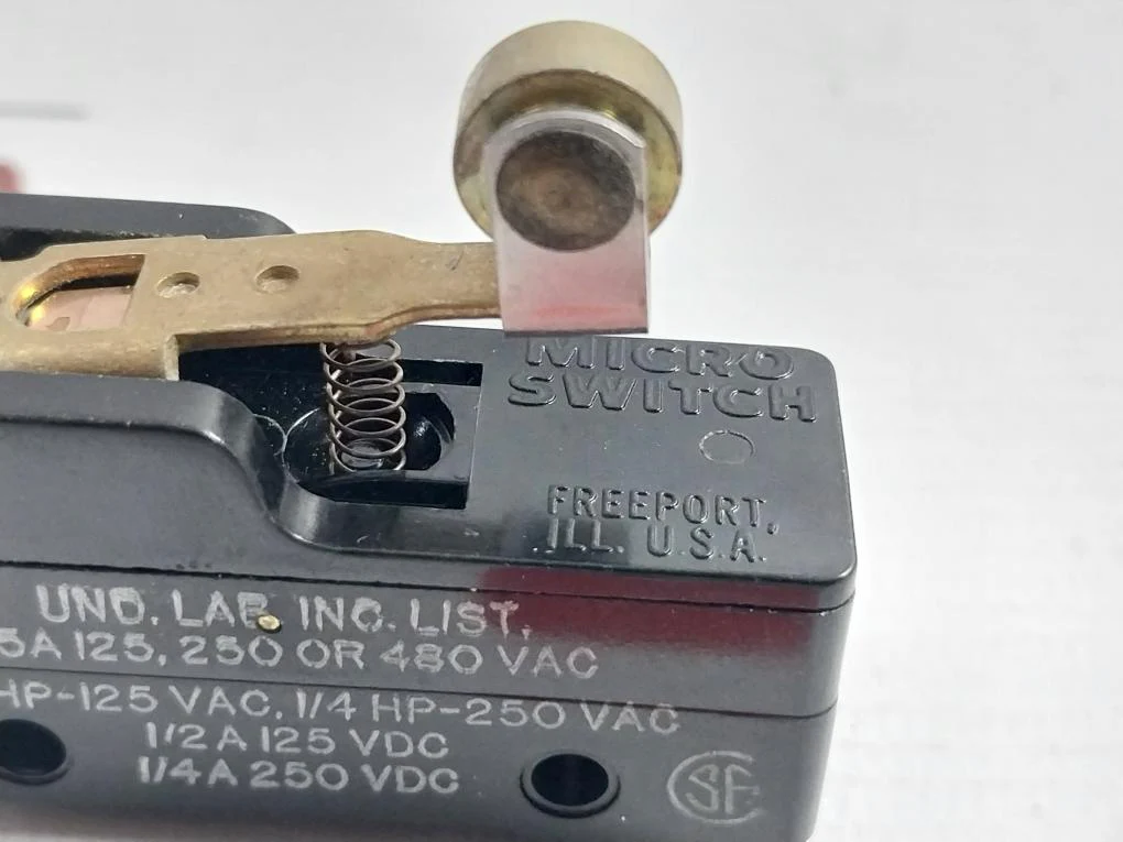 Microswitch Yz-2Rw22 Miniature Snap-action Switch - Image 8