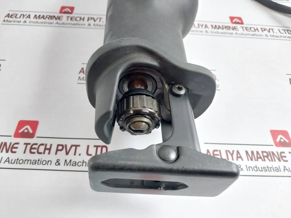 Milwaukee 6509-31 Sawzall Reciprocating Saw 12A 120V - Image 9