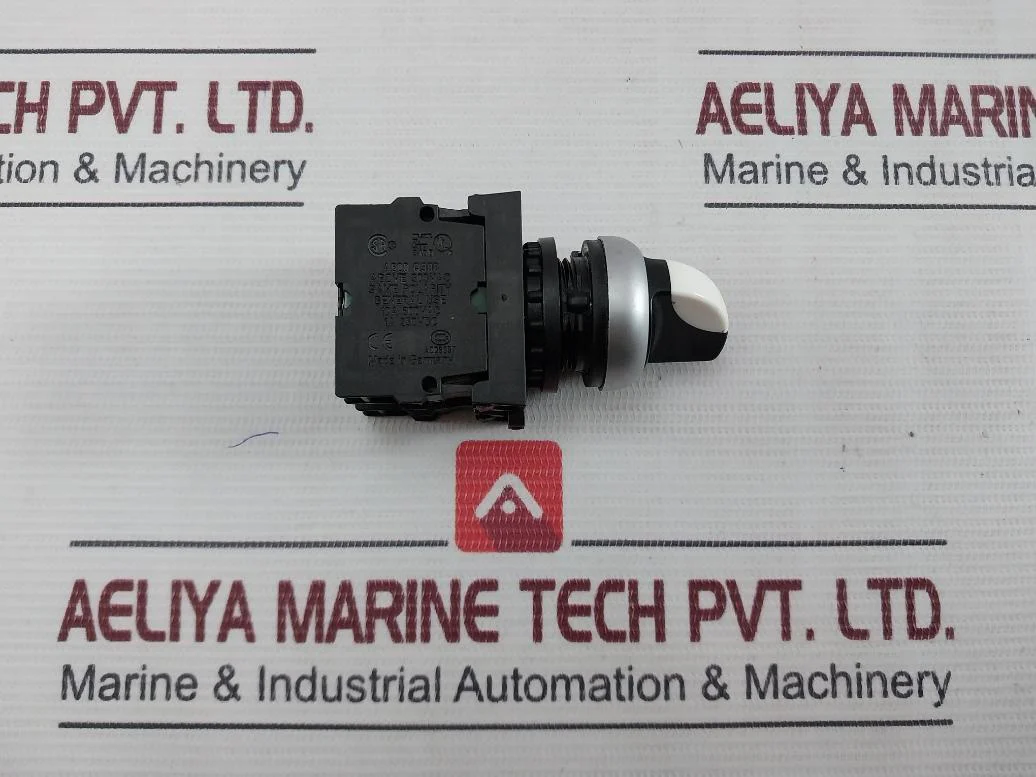 Moeller M22-k10 Selector Switch A600 Q300 10A 600Vac A006657 6Kv - Image 2