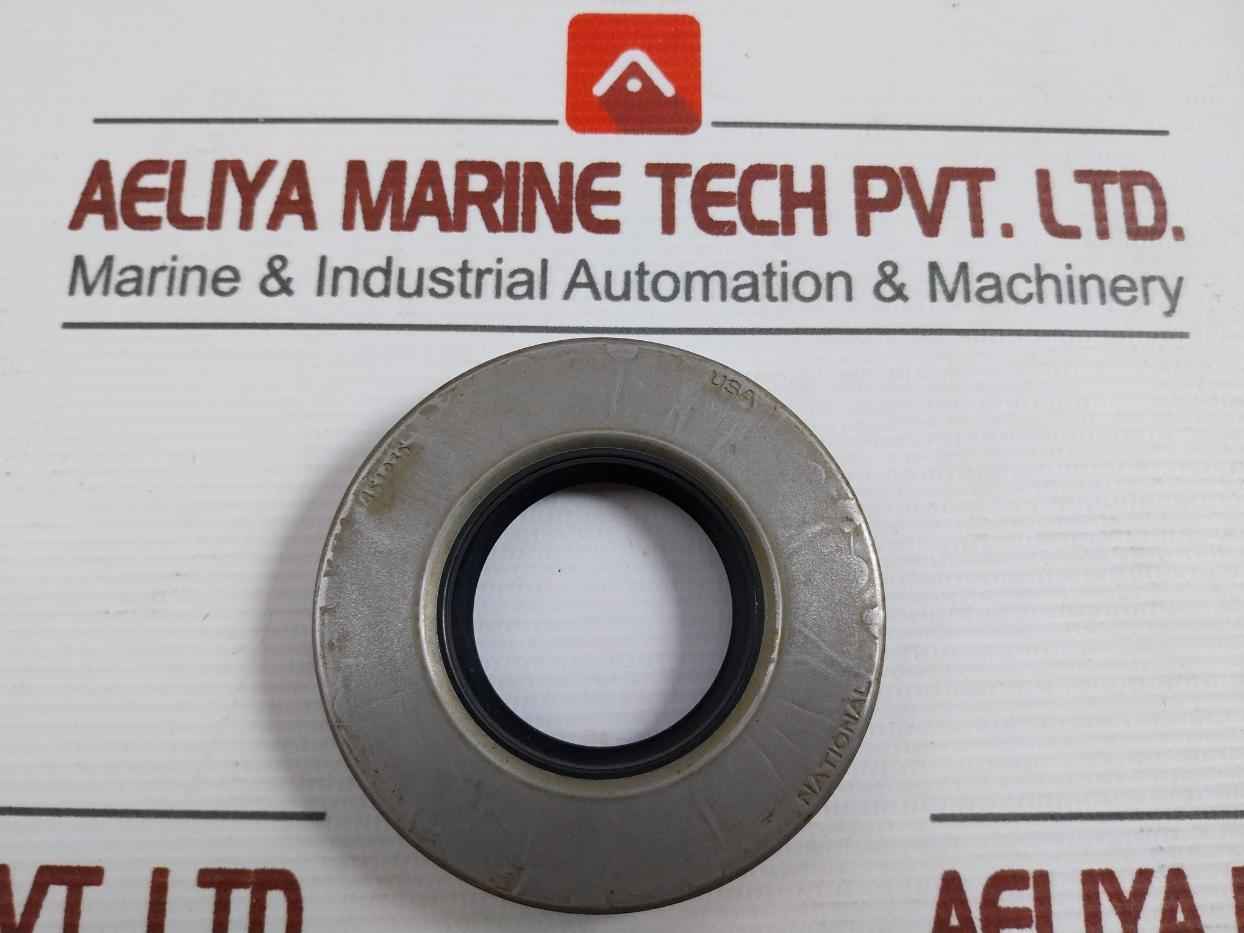 National 451235 Oil Seal - Image 7