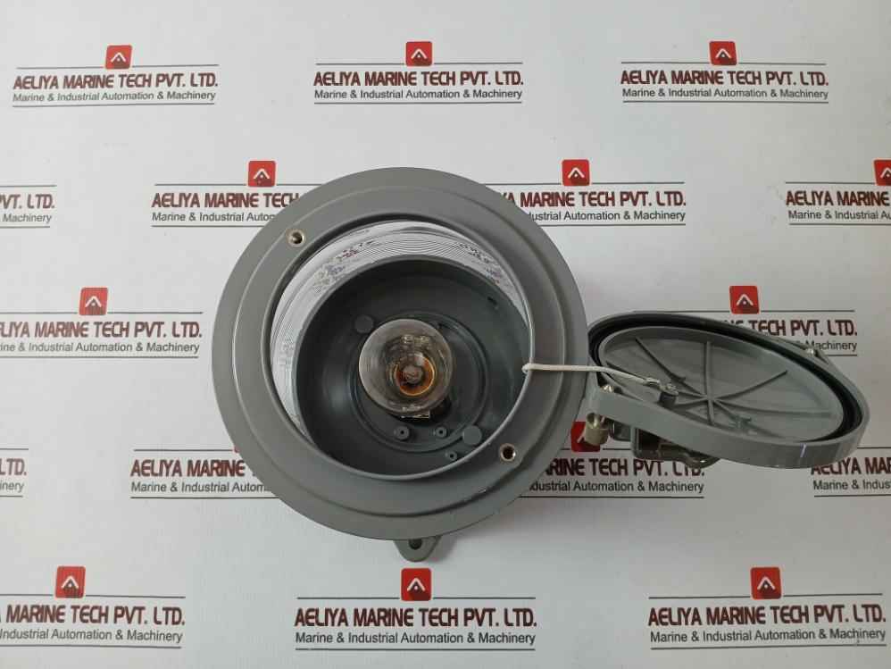 Nippon Sento Nb-aw1 Navigation White Light Class 1 Range Of Visibility Kn40W 3Nm - Image 5