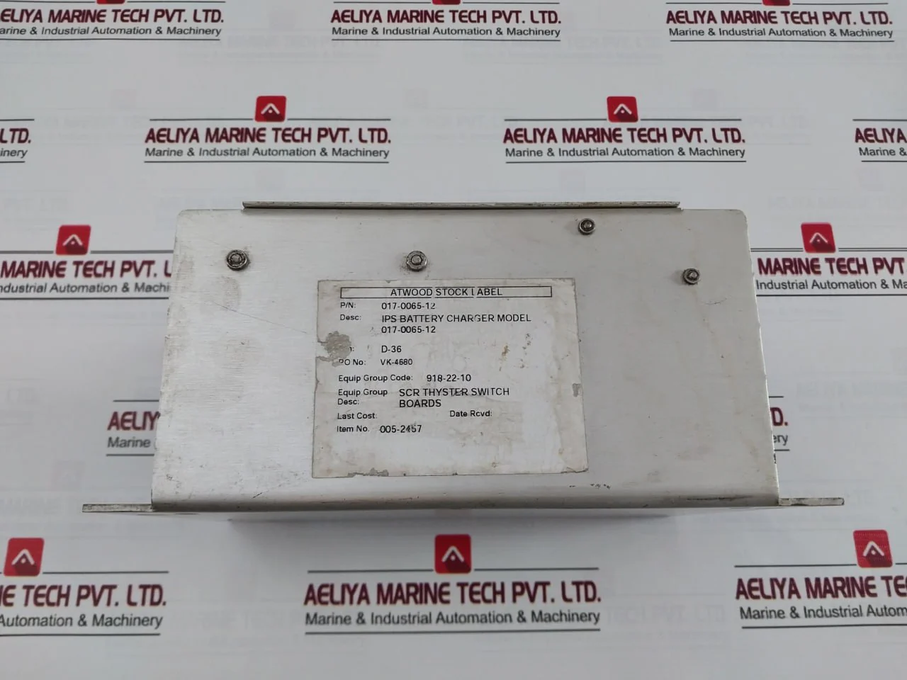 Nov 017-006512 Ips Battery Charger - Image 5