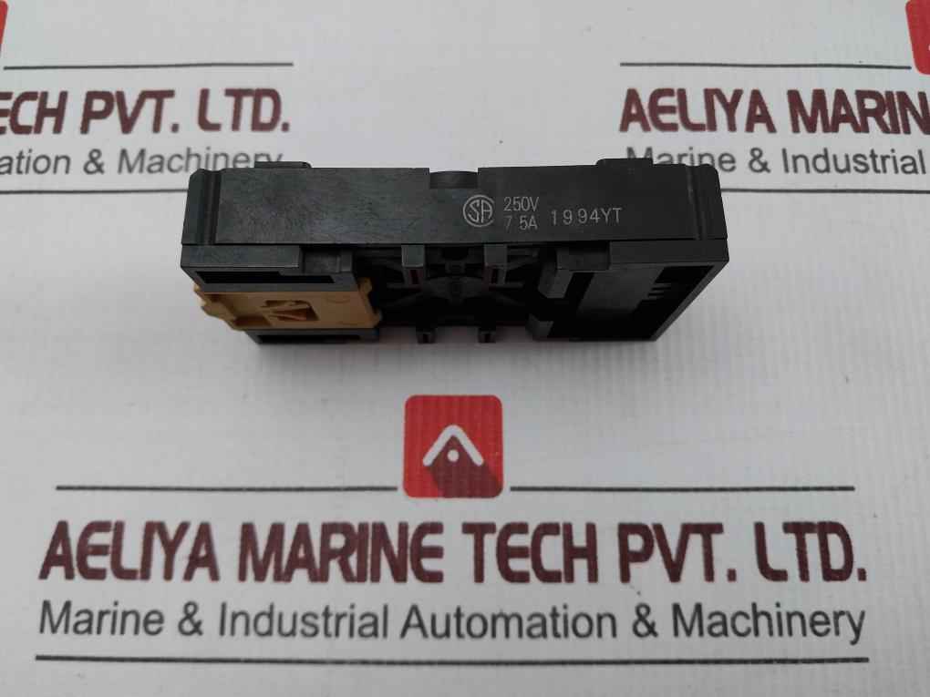 Omron 8Pfa1 Relay Socket Base 250V 7.5A Spr1206 - Image 5