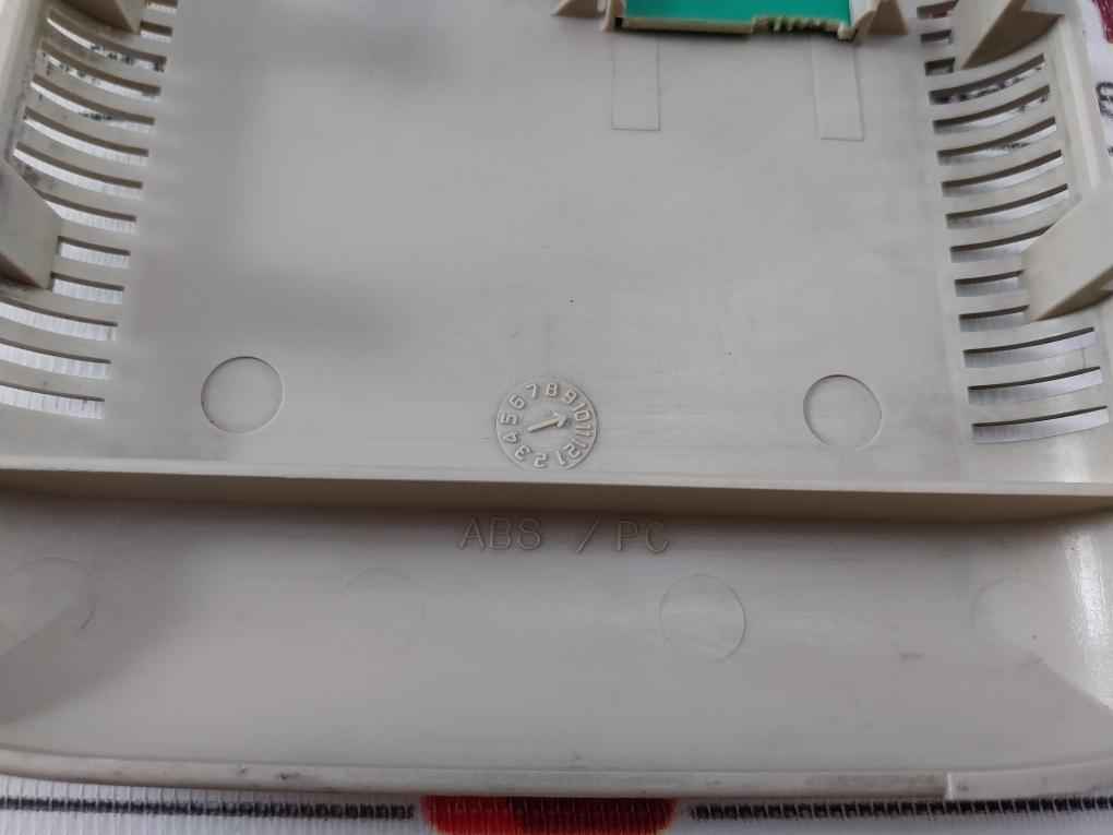 Omron Cqm1-cpu11-9 End Plate 94V-0 - Image 5