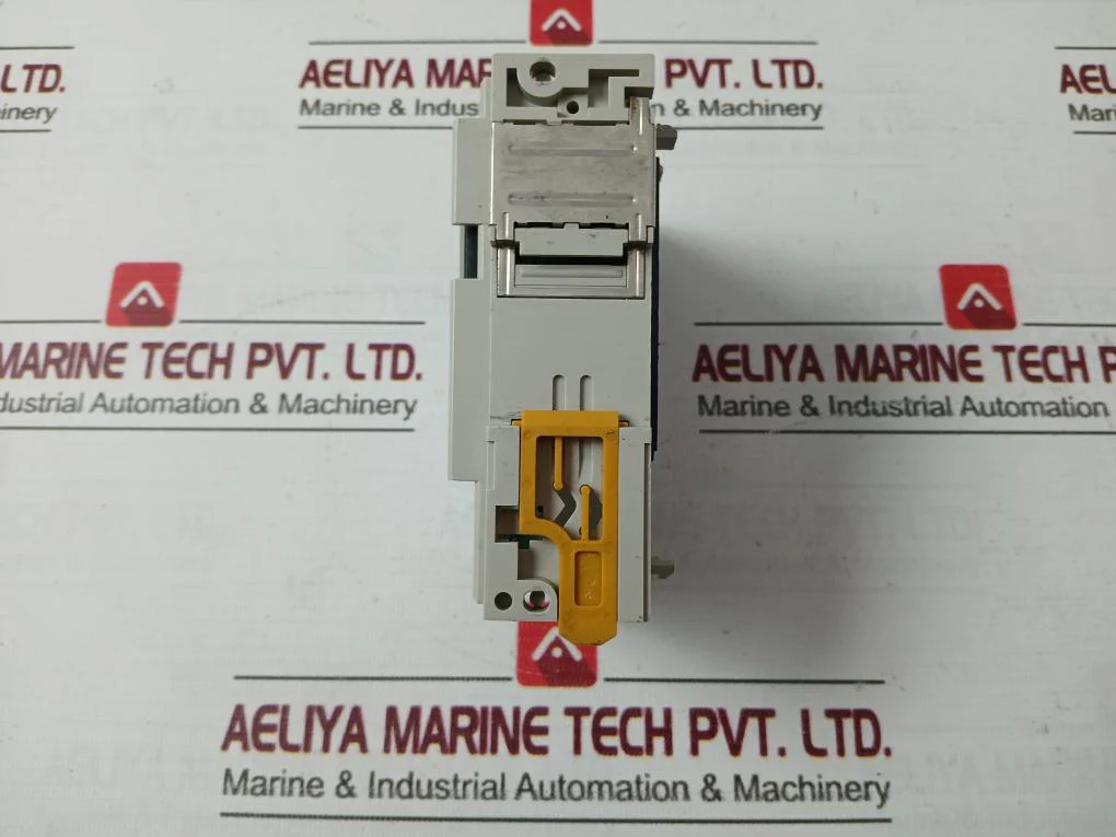 Omron Cqm1-id211 Input Unit 12-24V Dc, 10Ma, 8 Points - Image 5