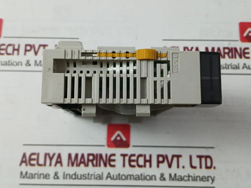 Omron Cqm1-id211 Input Unit 12-24V Dc, 10Ma, 8 Points - Image 8