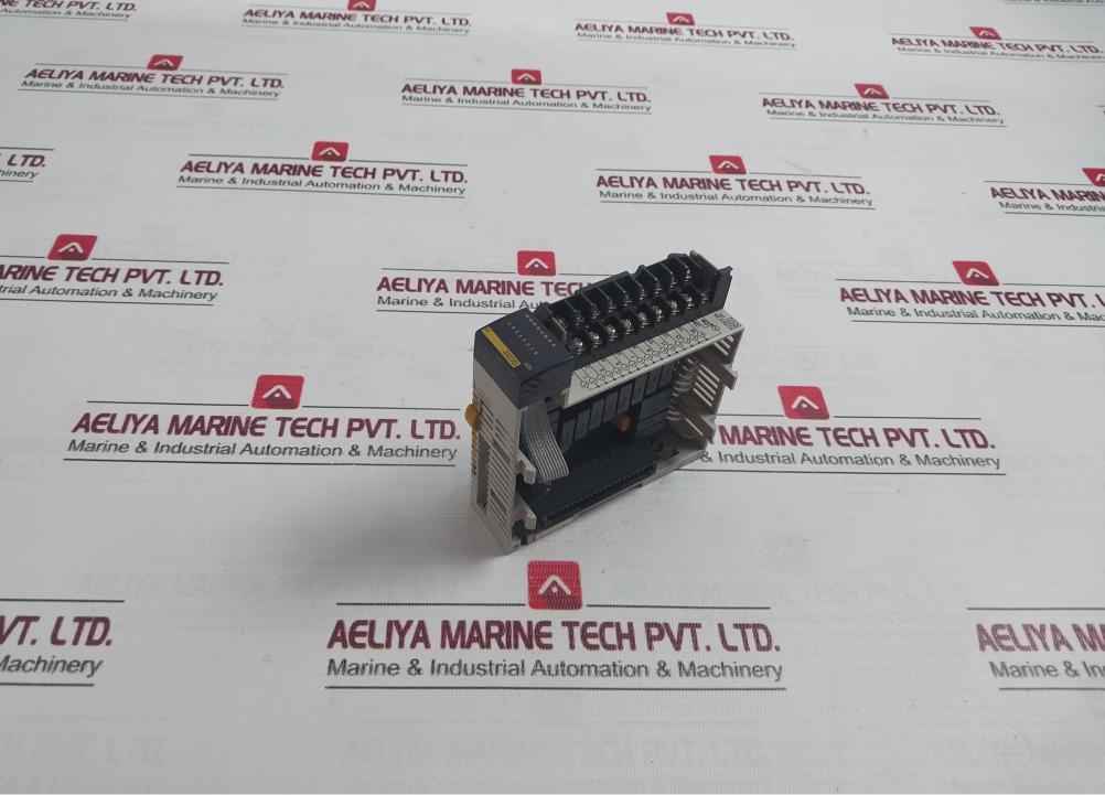 Omron Cqm1-oc222 Output Unit Temp.Code: T4A - Image 5