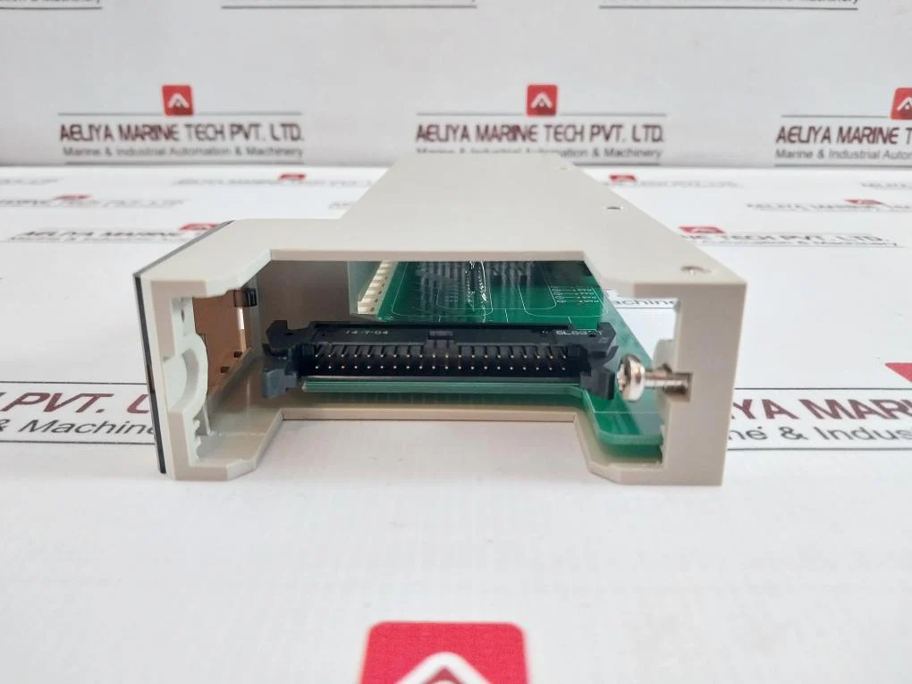 Omron Cs1W-at032 Cs-series Terminal Block Conversion Unit 04902002 - Image 8