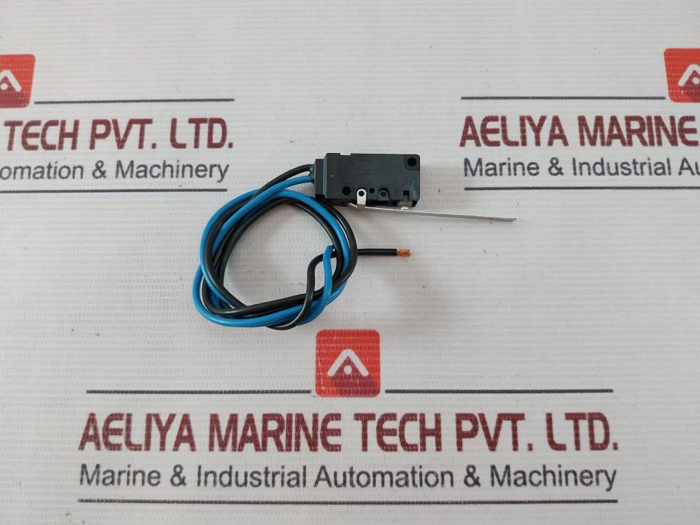 Omron D2Vw-5L1B-3M-138 Micro Switch 5A 125 250Vac - Image 3