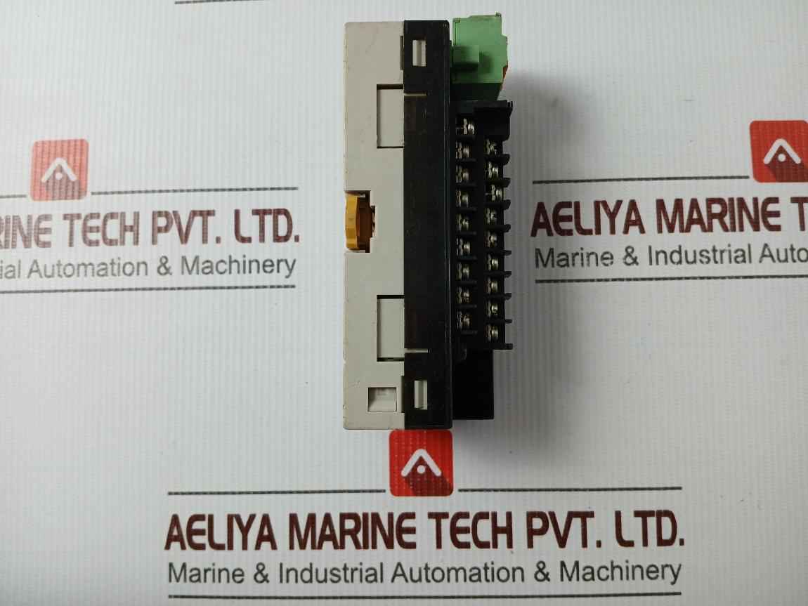 Omron Drt2-id16 Digital Input Unit 24V Dc 6 Ma - Image 3