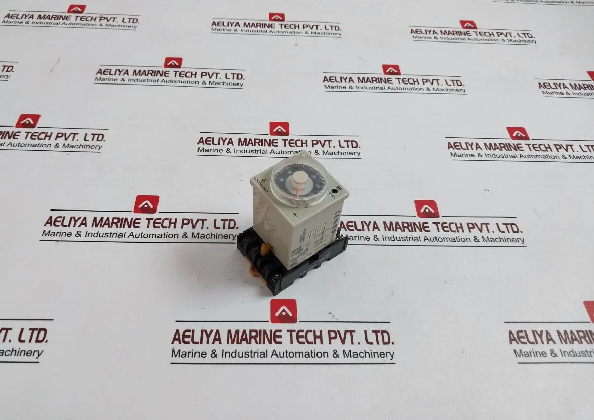 Omron H3Cr-a8 Solid-state Timer 110Vac 100-240V~ 50/60Hz 5A - Image 3