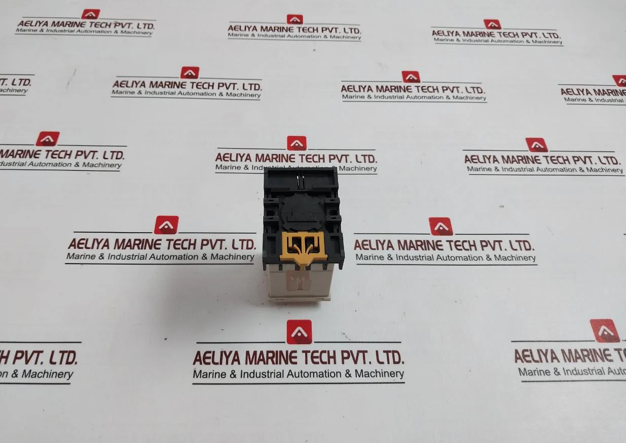 Omron H3Cr-h8L Power Off-delay Timer 24Vdc/Ac 50/60Hz Un 250V - Image 5