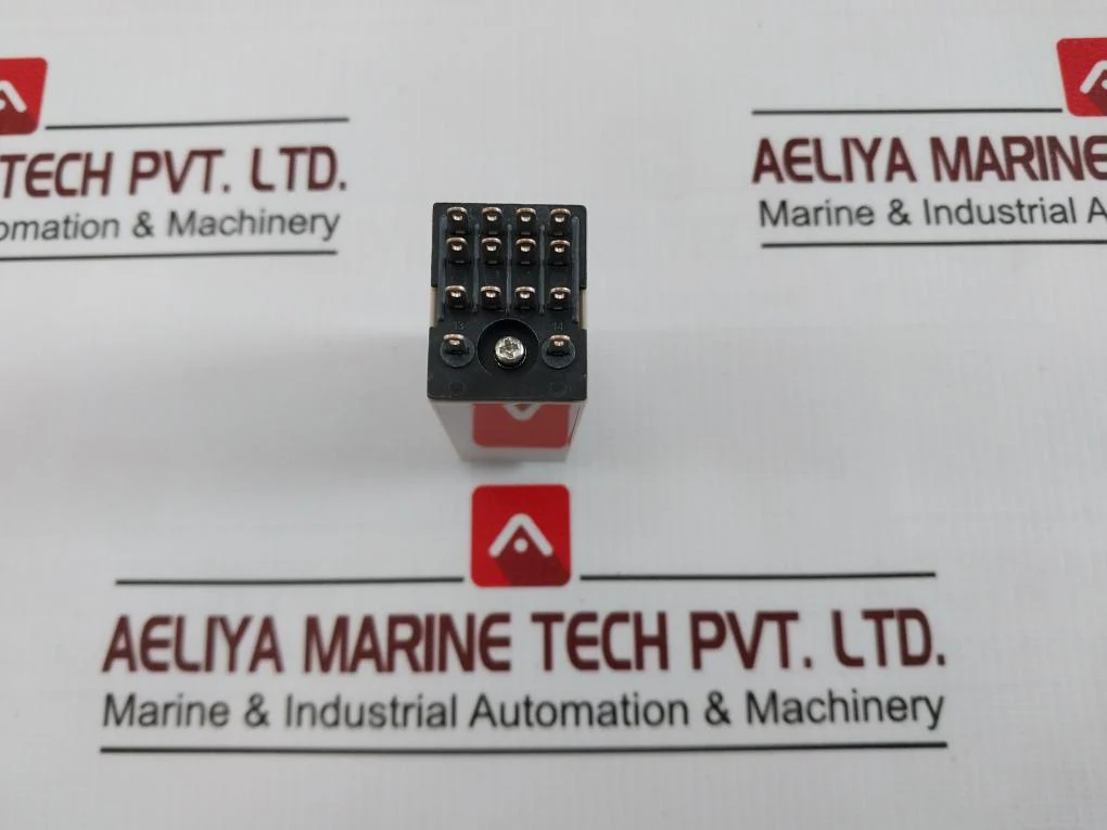 Omron H3Y-4-c Solid-state Timer Power On-delay 24Vdc Ac250V Dc30V 3A Gb14048.5 - Image 4