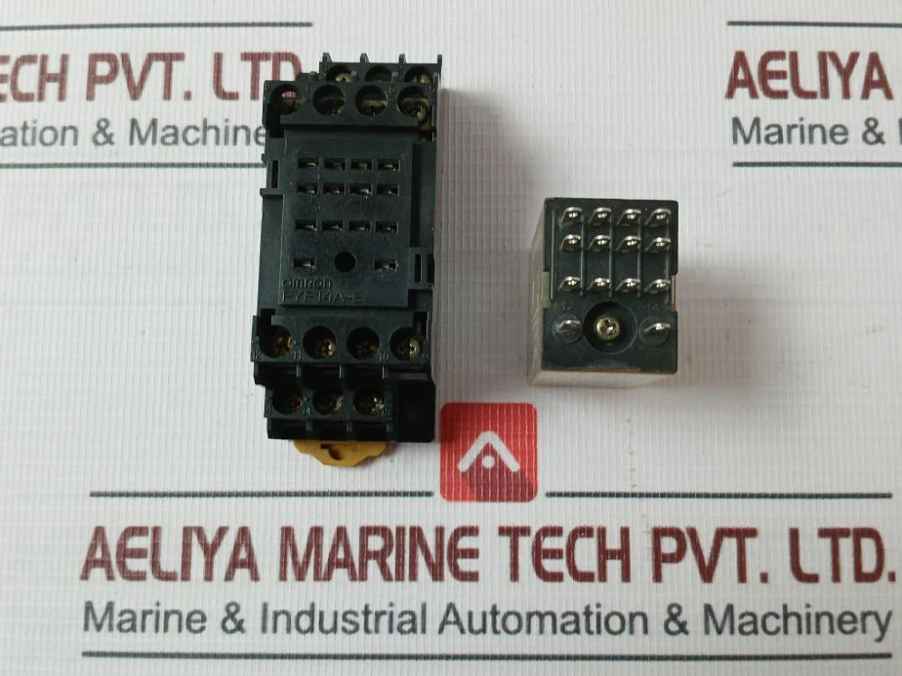 Omron My4I4N Power Relay W/ Socket Pyf14A-e 5A 240Vac 24V Dc - Image 7