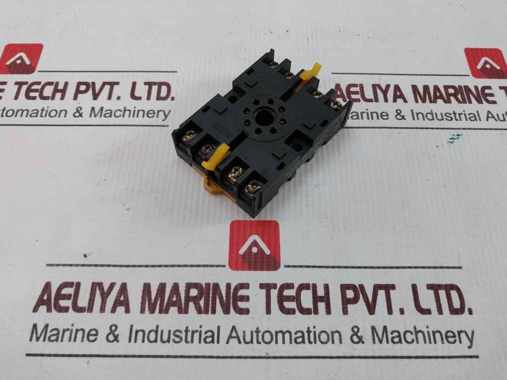 Omron P2Cf-08 Relay Socket - Image 3