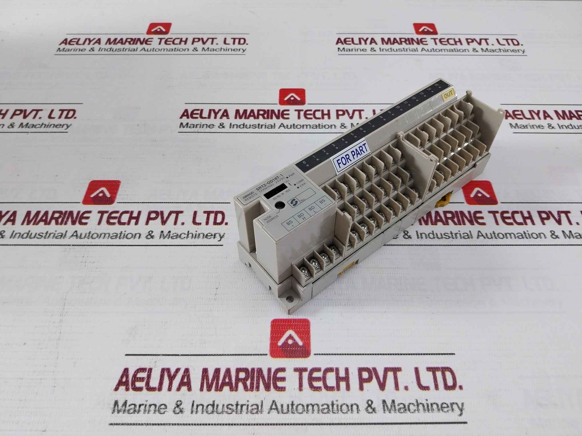 Omron Srt2-od16T-1 Remote Terminal Module 0.5A 24Vdc (Not Working) - Image 3