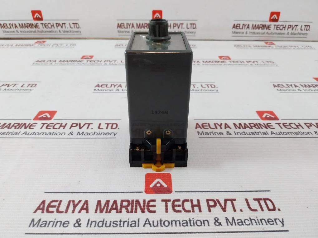 Omron Stp-nm Subminy Timer W/ Socket Base 8Pfa 0-12 Seconds 100/110V 50/60Hz 3A - Image 6