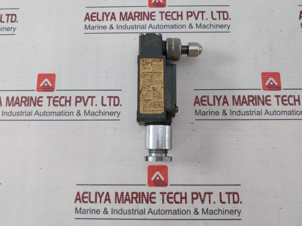Omron Wl Sd3 Small 2-circuit Limit Switch 10A-125 480Vac - Image 8