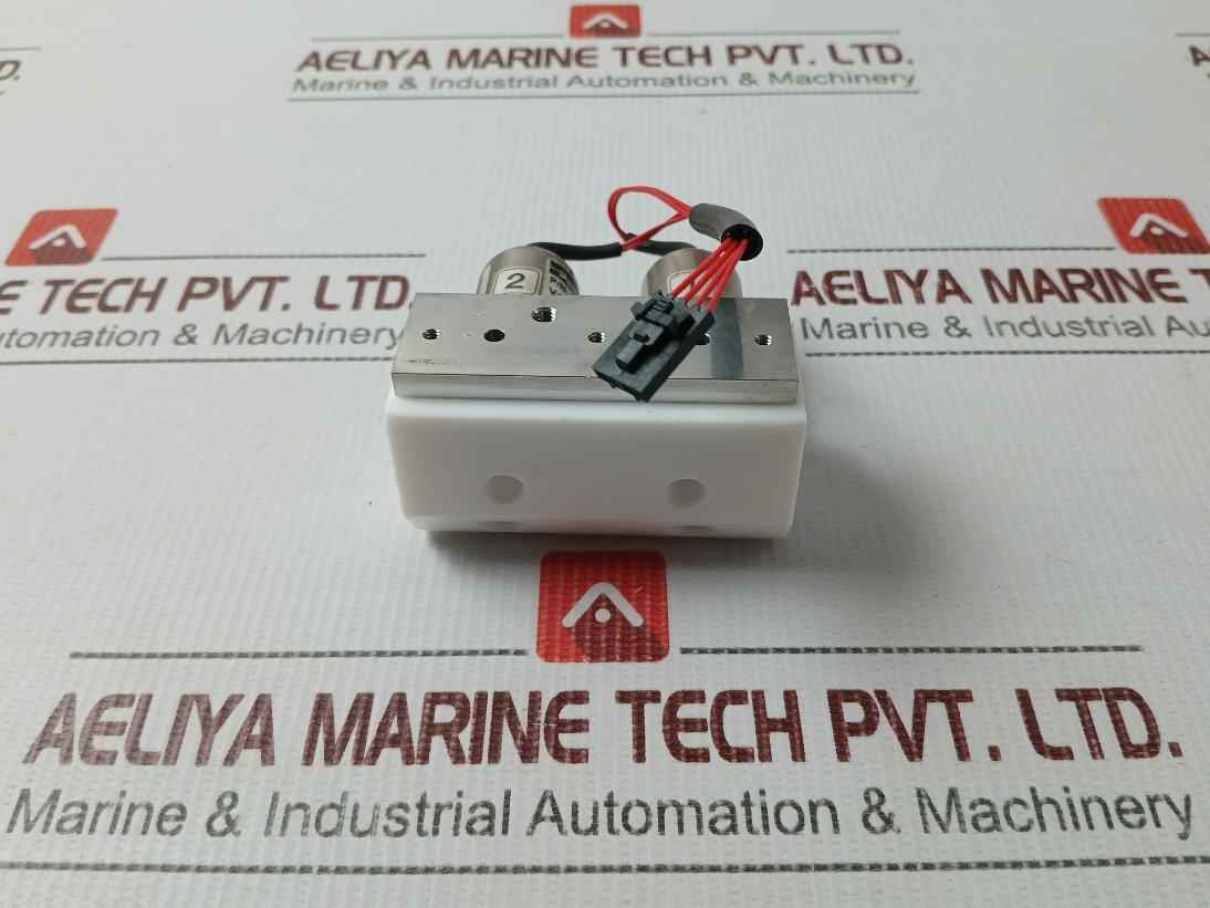 Parker 018-0300-900 Hplc Gradient Valve Assembly Dc9V Vac-20 Psig - Image 6