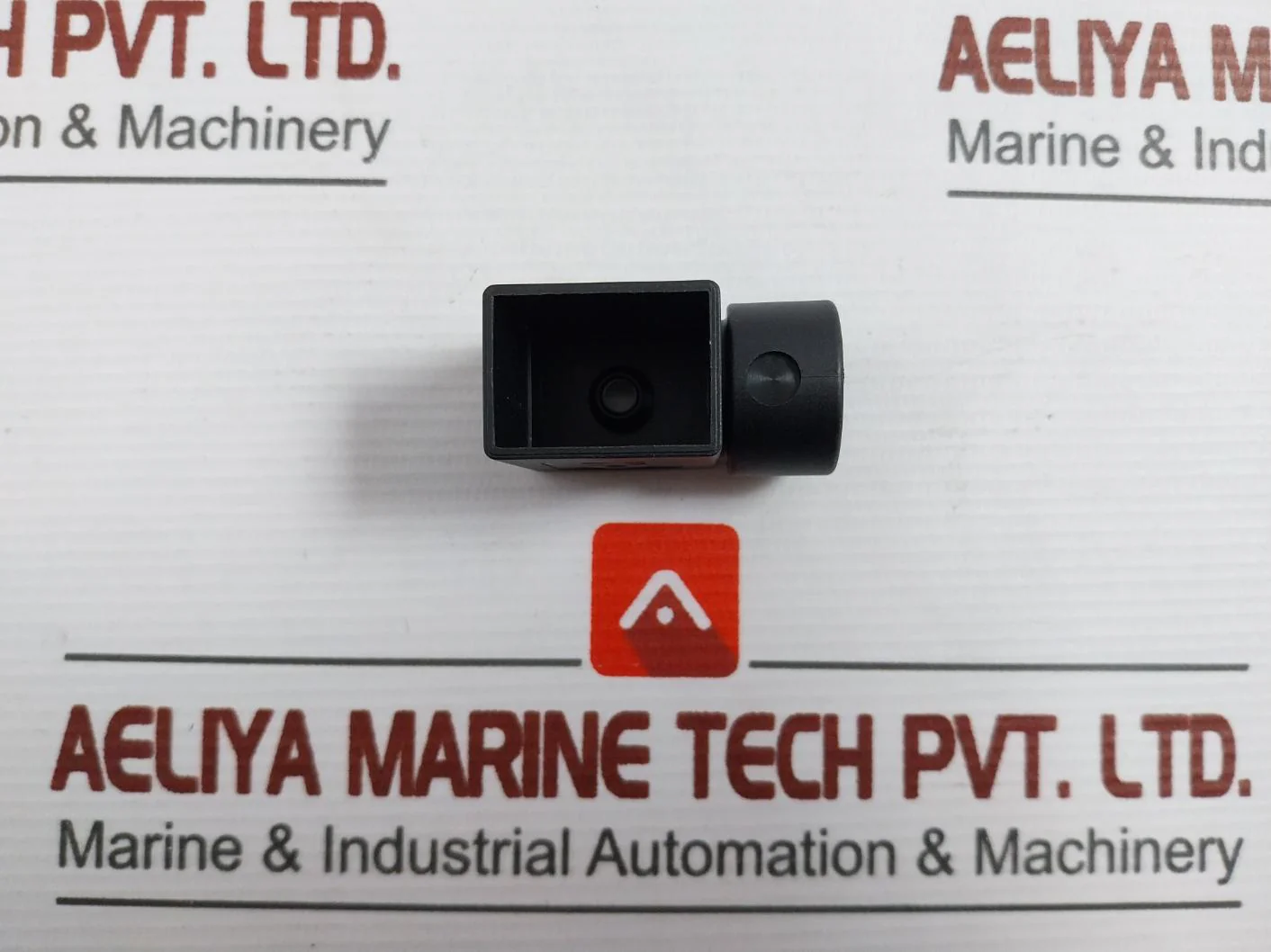 Parker 10A 250V Electrical Connector - Image 11