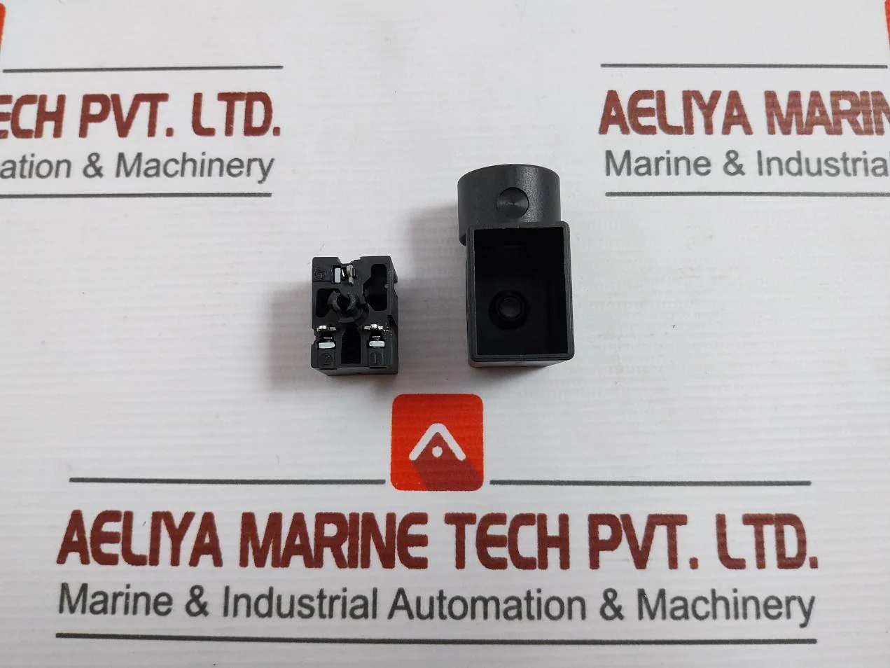Parker 10A 250V Electrical Connector - Image 5